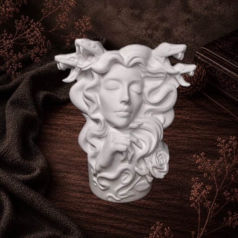 Medusa 9cm · Gips · Allgemein · Nr. MH-1DJOQX · Mihamei Einzelstück