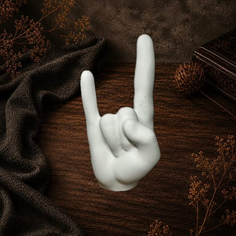 Rock Hand 12cm · Gips · Allgemein · Nr. MH-1DSN8G · Mihamei Einzelstück